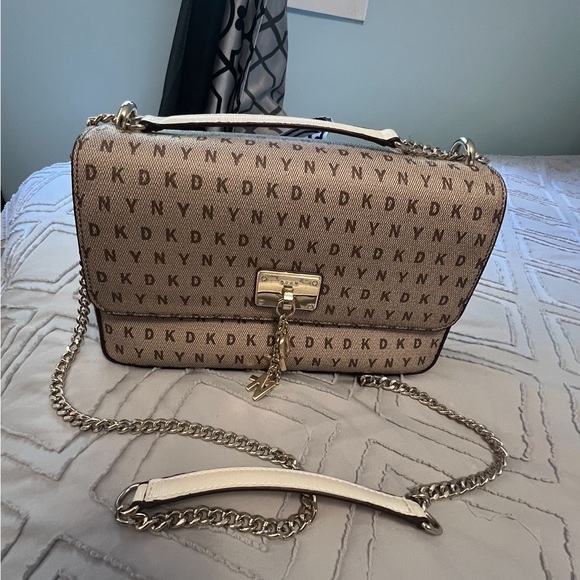 DKNY bag - Picture 1 of 1